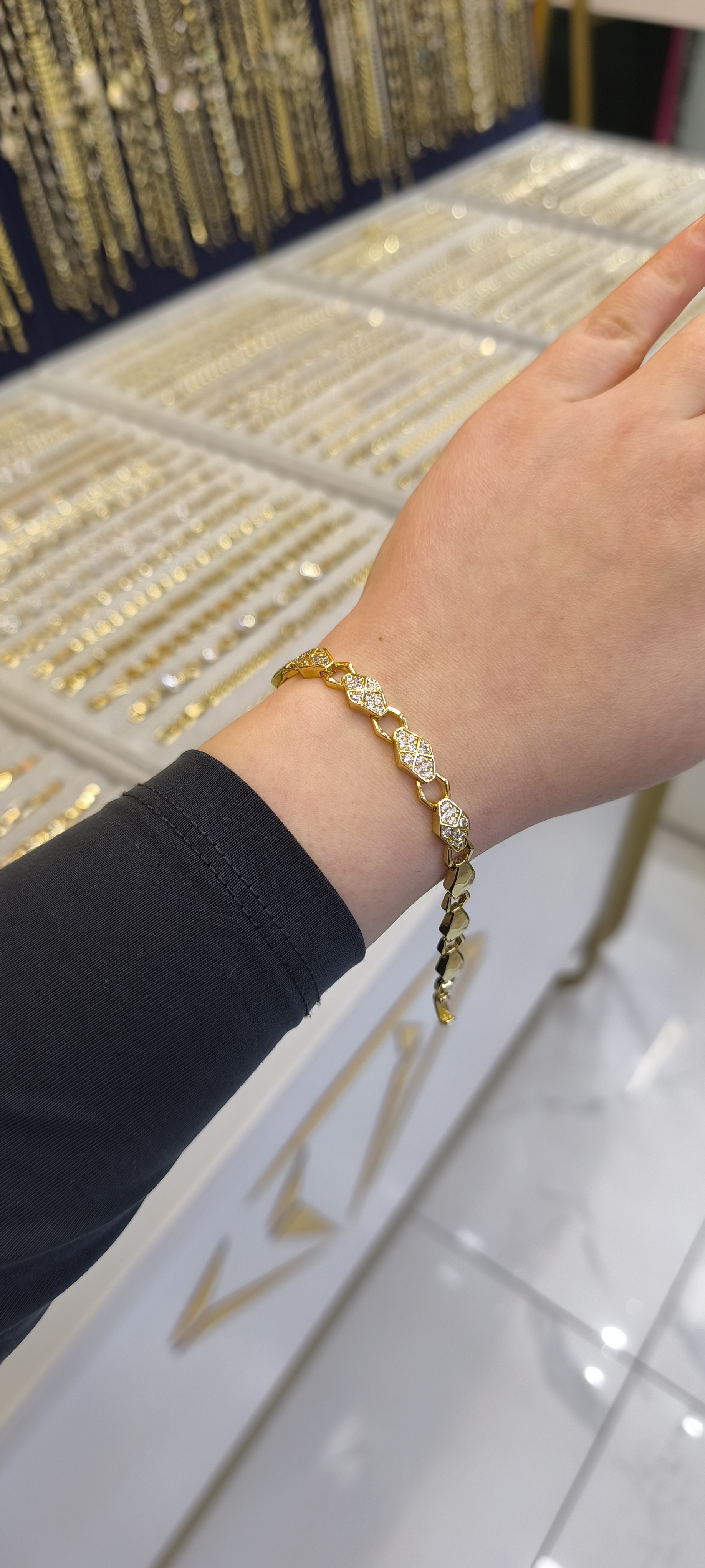 XUPING-FISTIKLI BAKLAVA