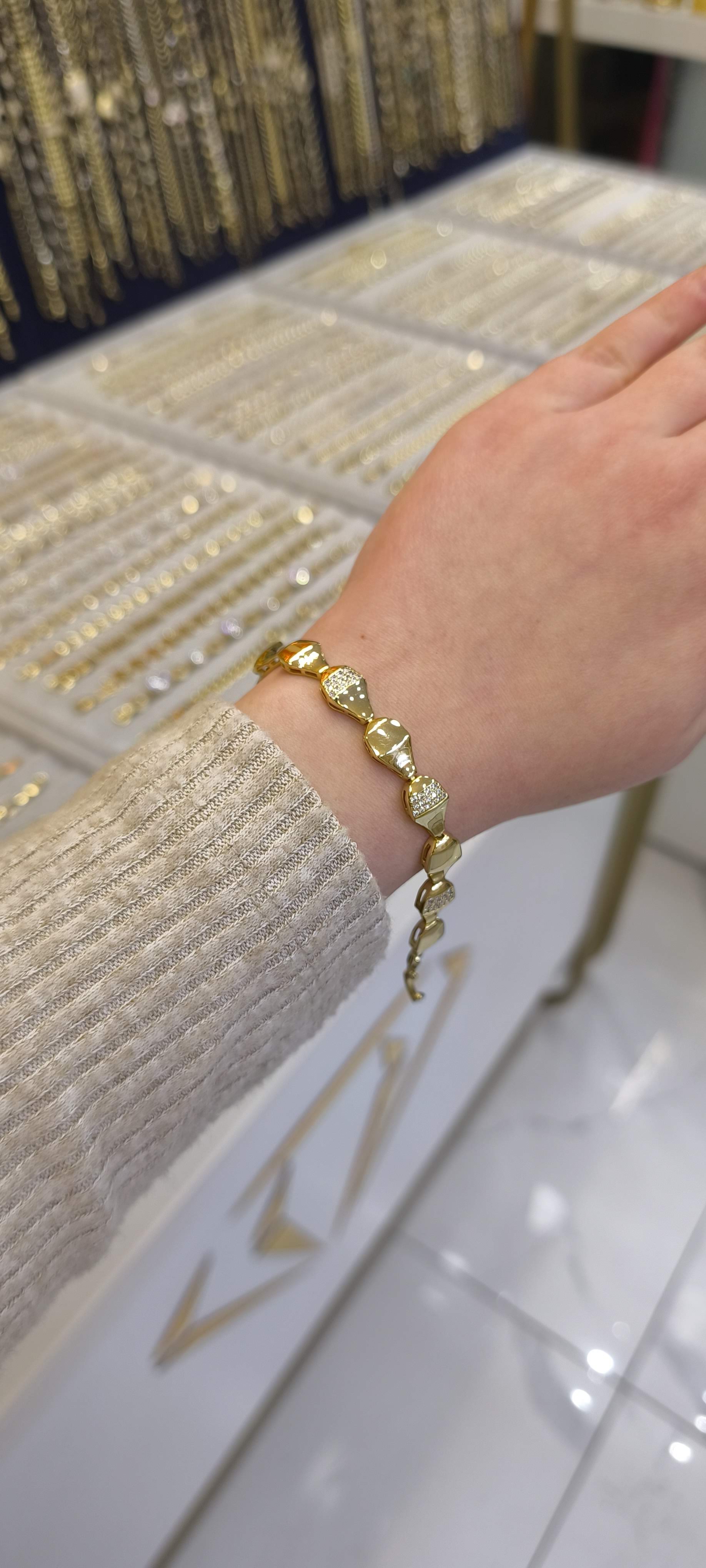 XUPING-MAJESTIC MODEL