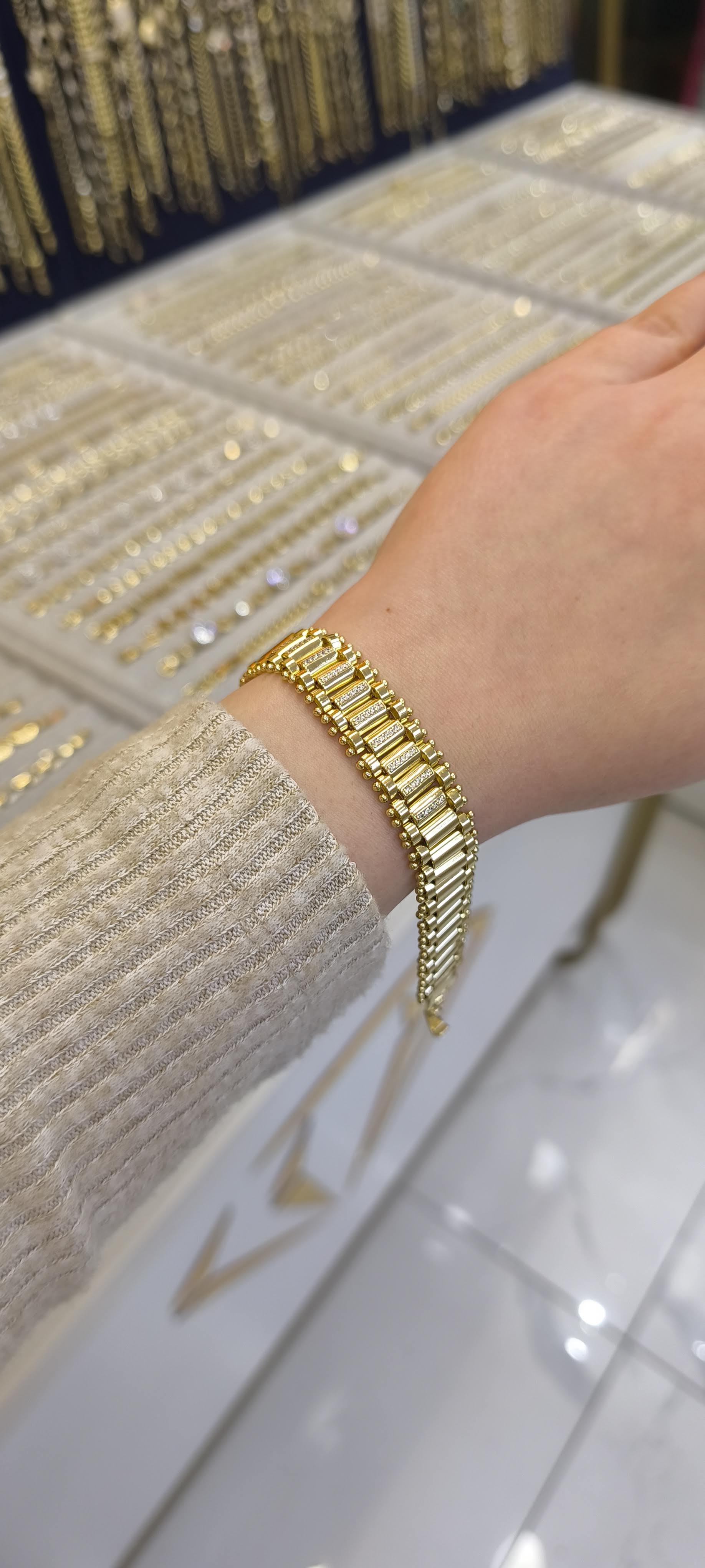 XUPING-TAŞLI RAY MODEL