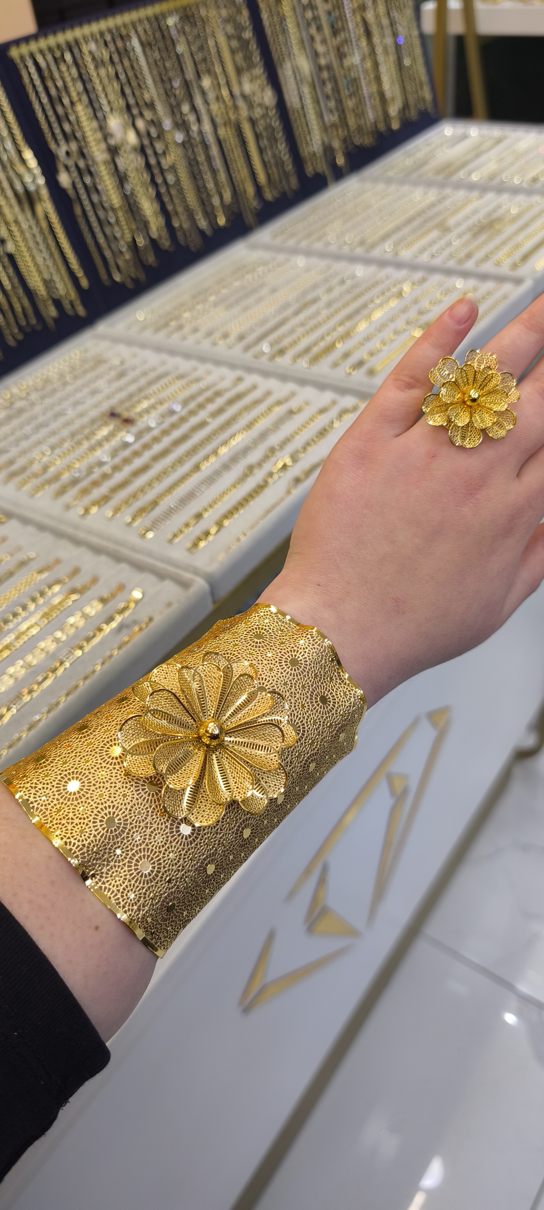 ALTIN KAPLAMA-TÜL KELEPÇE-YÜZÜK