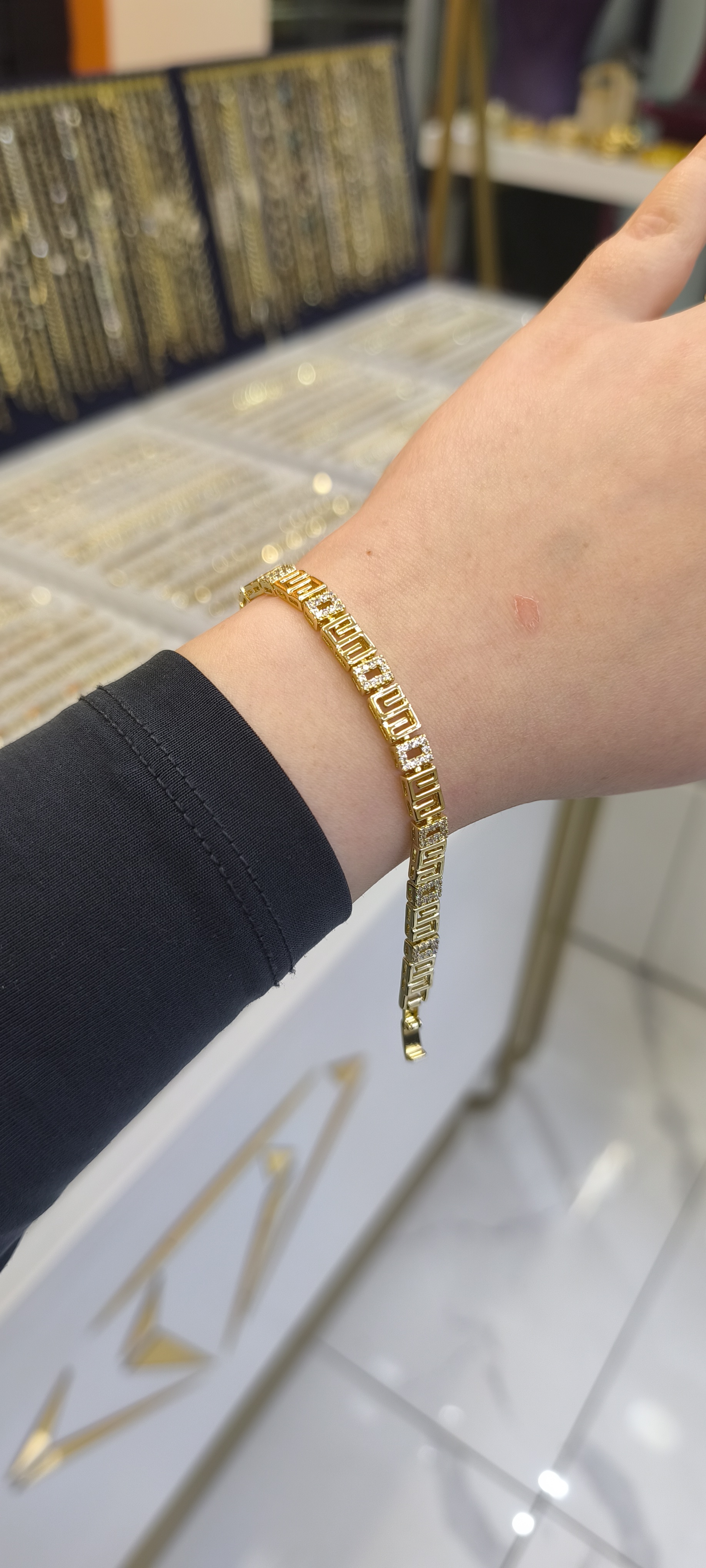 XUPING-VERSACE MODEL